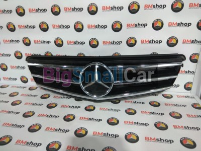 Решетка радиатора Mercedes C 180 CGI 2014 W204 271.820 A2048800023 - купить Городке 2