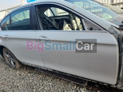 Дверь правая передняя BMW 523i 2012 F10 N20B20B - купить Городке 2