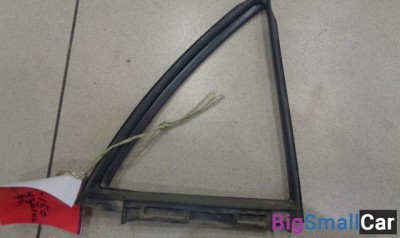 Уплотнитель стекла двери задней правой форточки от Toyota Corolla E150 2006-2013 - купить Городке 2