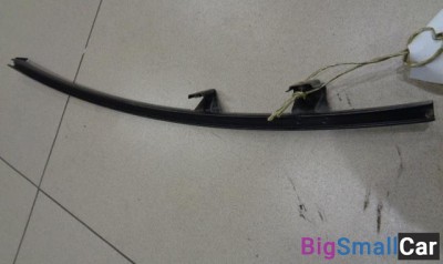 Направляющая стекла двери задней правой от Mitsubishi Mirage 5 1995-2003 - купить Городке 2