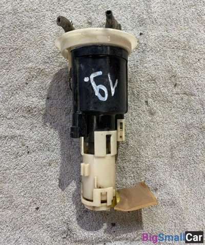 Насос топливный Mitsubishi Mirage Dingo - купить Городке 2