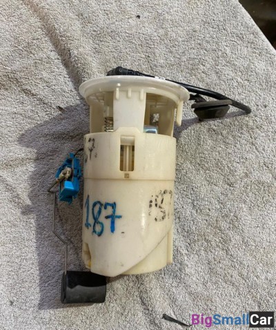 Насос топливный Ниссан Альмера Nissan Almera Class - купить Городке 2