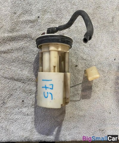 Насос топливный Nissan note HR-15 - купить Городке 2