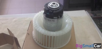 Мотор отопителя салона Nissan Almera n16 - купить Городке 2