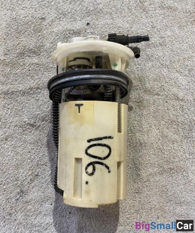 Насос топливный Toyota Avensis - купить Городке 2