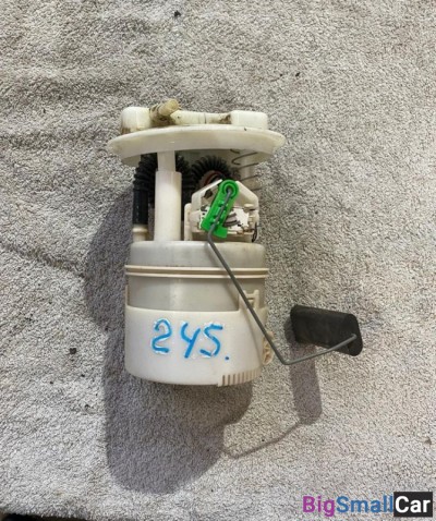 Насос топливный Renault Logan 2012 - купить Городке 2