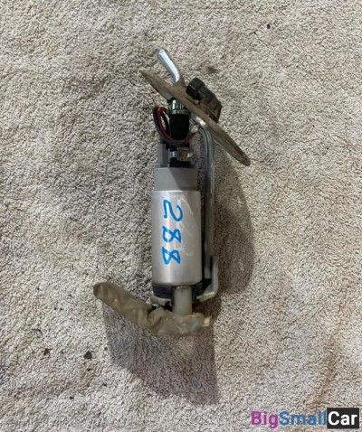 Насос топливный Deawoo Nexia 1.5 - купить Городке 2