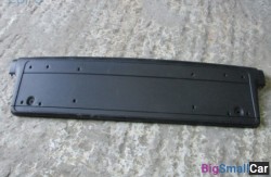 Пластик номерного знака перед. (51 Оснащение Кузов) 51117030592 - купить Городке 2