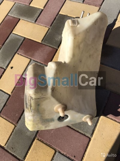 Бачок омывателя Mercedes s 220 - купить Городке 2