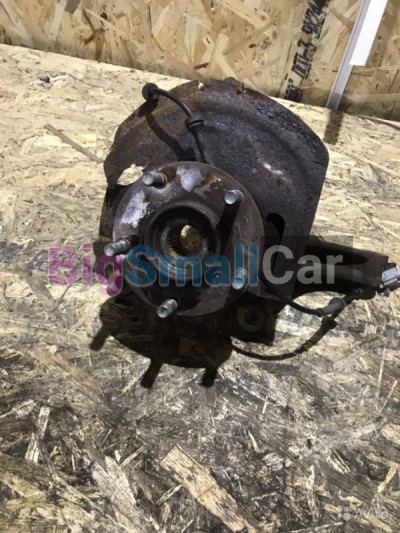 Поворотный кулак правый Nissan qashqai j10 - купить Городке 2