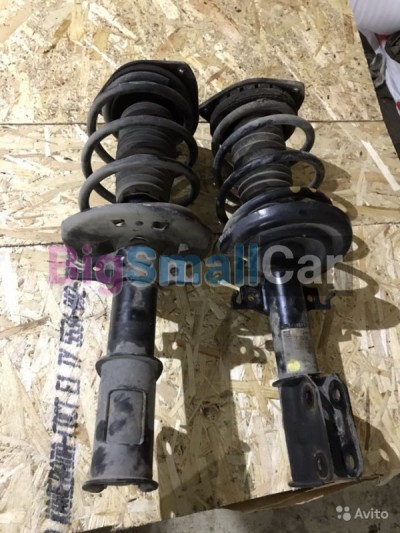 Передние стойки Renault fluence - купить Городке 2