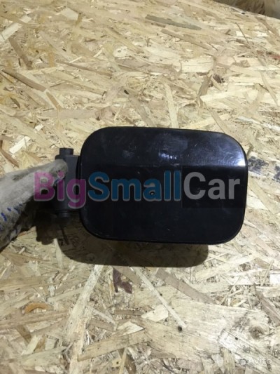 Лючок бензобака bmw 5 e60 - купить Городке 2