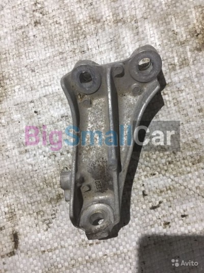 Кронштейн крепления двигателя Хонда цивик 4 Д - купить Городке 2