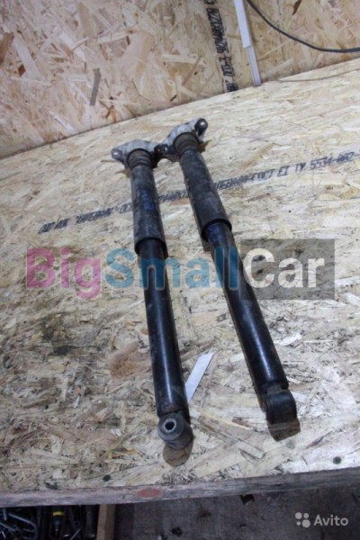 Задние амортизаторы Mazda 3 BL 09-13 - купить Городке 2