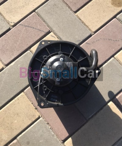 Моторчик печки Mitsubishi Lancer 9 - купить Городке 2