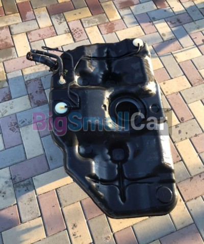 Бак nissan almera н 16 - купить Городке 2