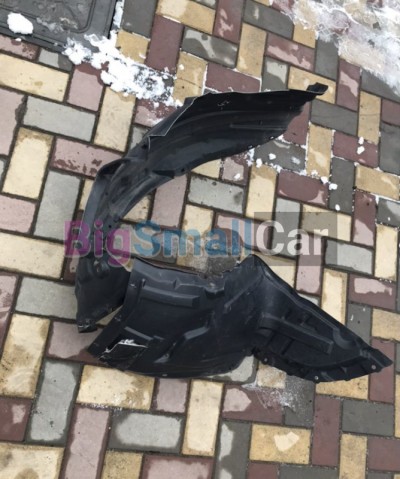 Передний правый подкрылок мазда 3 бк - купить Городке 2