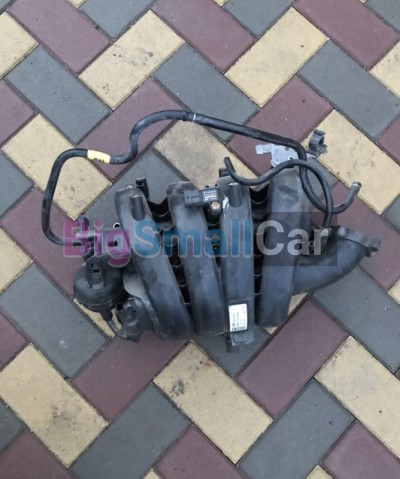 Впускной коллектор Opel insignia 1.8