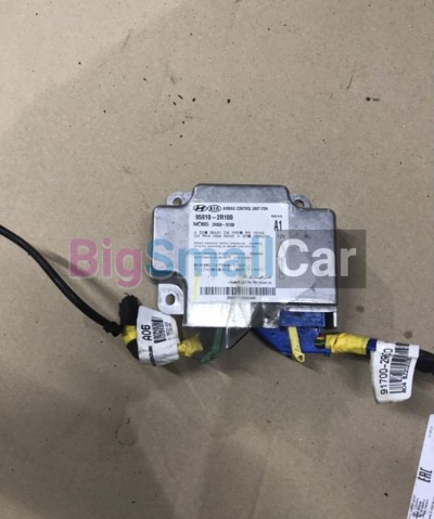 Блок управления airbag hyundai i 30 - купить Городке 2
